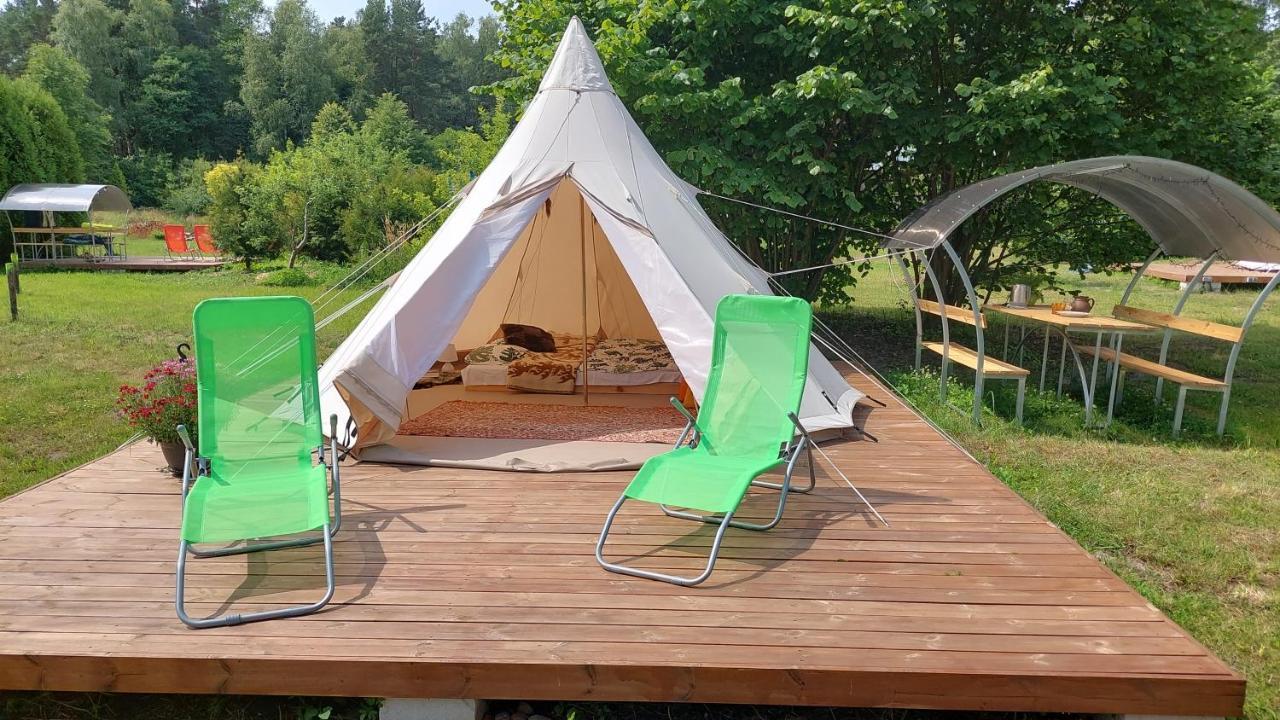 Glamping Fluffy Horns - Glempings Pukainie Ragi Hotel Plieņciems Kültér fotó